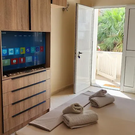 3 New In The Center Apartment Durrës